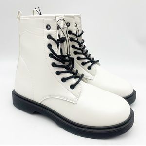 CHARLES ALBERT WHITE COMBAT BOOTS VEGAN LEATHER. SIZE 11